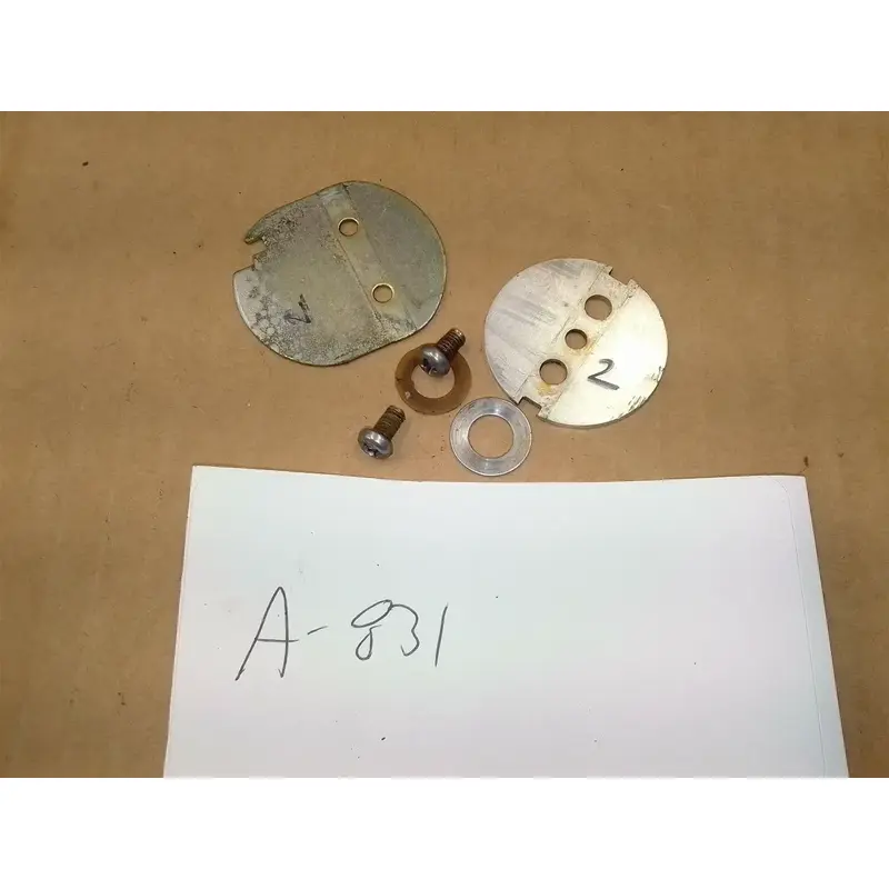 Honda GL1100 Goldwing #2 Left Engine Carburetor Buttlerfly LOT 1980's -831