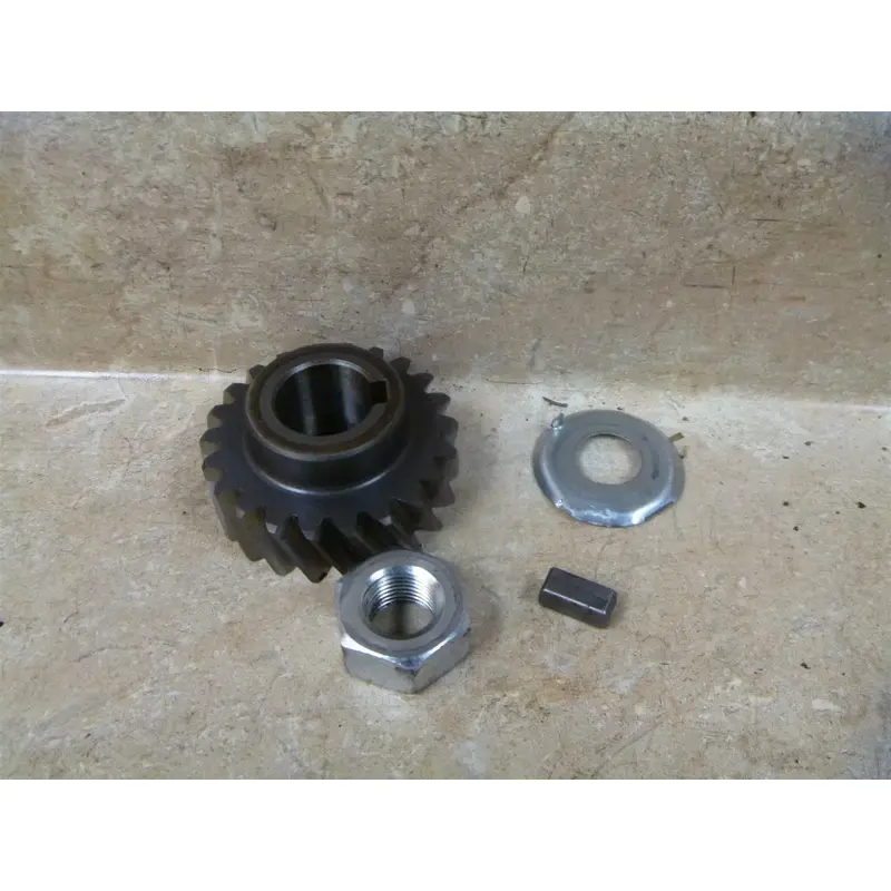 Suzuki 250 TS SAVAGE TS250 Used Engine Crank Gear Vintage 1969 SB51
