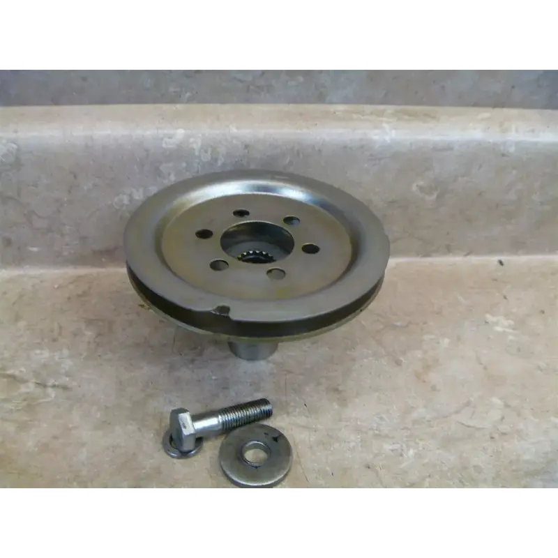 Yamaha 250 YFM MOTO-4 YFM250 Used Engine Drive Pulley 1989 YB107