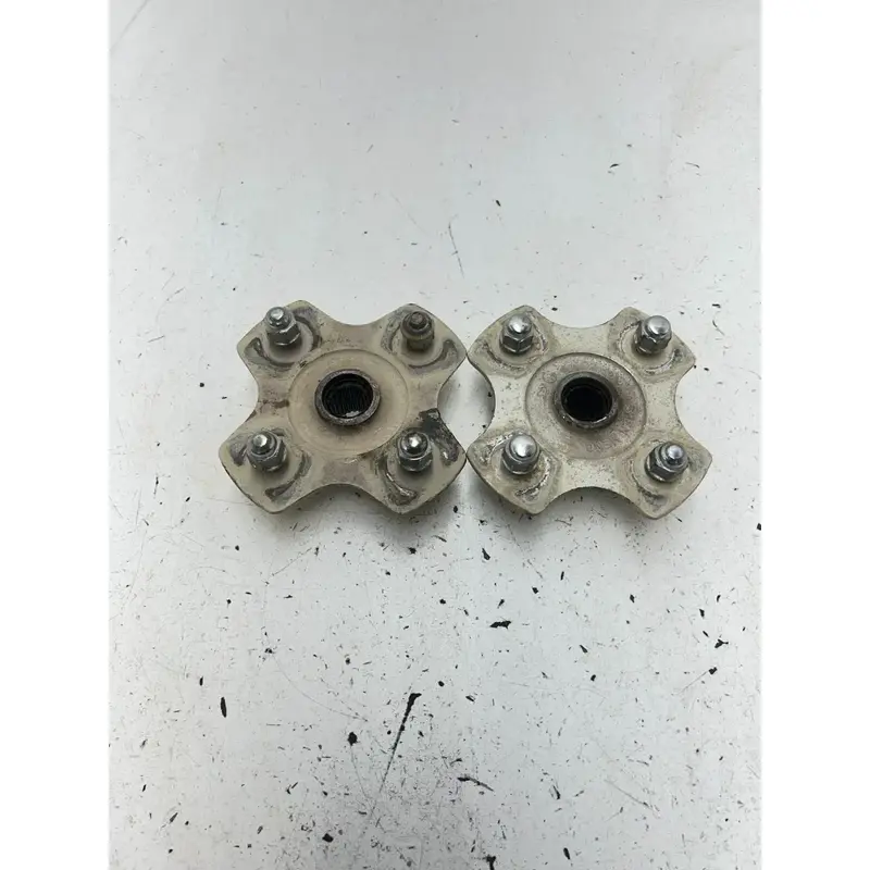 04 2004 Honda Foreman Rubicon 500 Trx500fa3 OEM GOOD Hubs Wheel Hub Lugs Rear