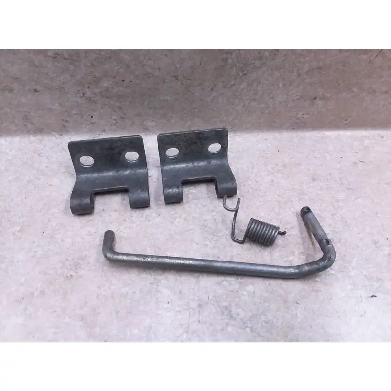 Kawasaki F7 Enduro 175 OEM Seat Mount Latch Bracket Lot 1974 VTG ANX-B202