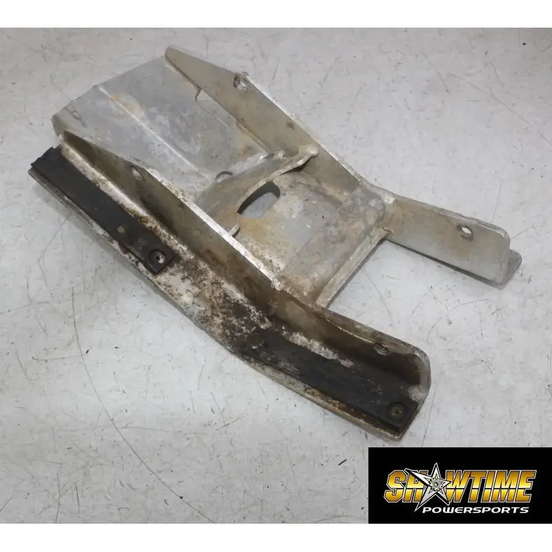 87 YAMAHA WARRIOR 350 SWING ARM BOTTOM SKID PLATE GUARD SHIELD