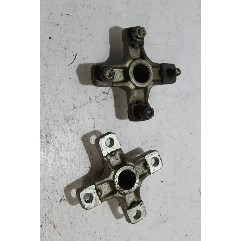 1989 YAMAHA BLASTER 200 YFS200 FRONT WHEEL RIGHT  LEFT HUB PAIR