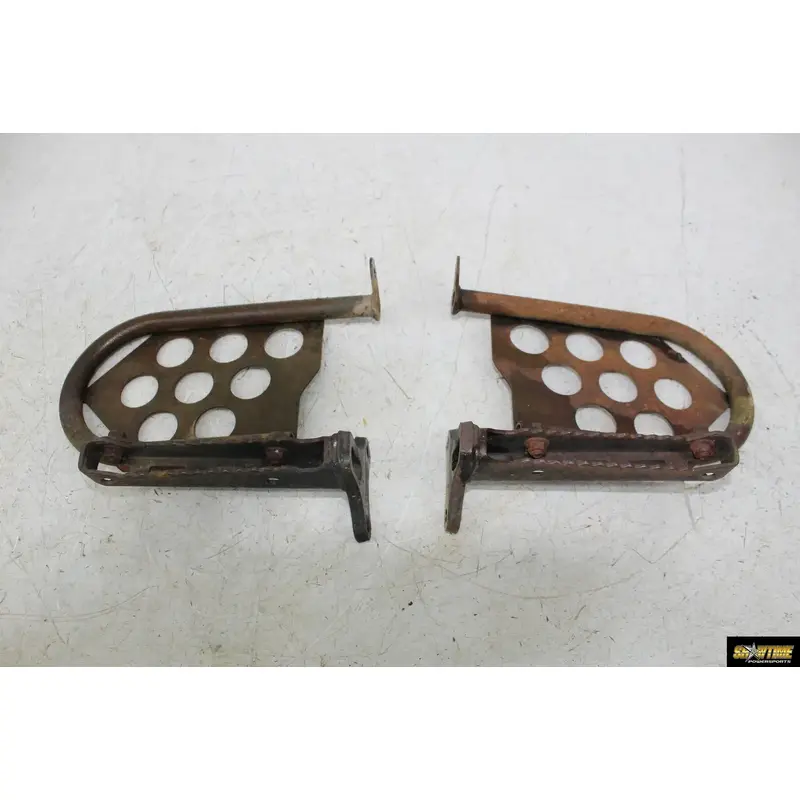 2002 YAMAHA BEAR TRACKER 250 YFM250B LEFT RIGHT FOOT HEEL REST PEG STEP PEGS