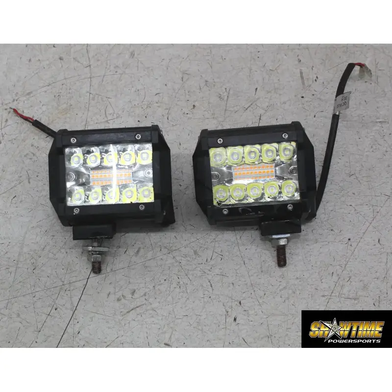 92 SUZUKI QUADRUNNER 250 LTF250 2X4 FRONT LEFT RIGHT HEAD LIGHT LAMP HEADLIGHT