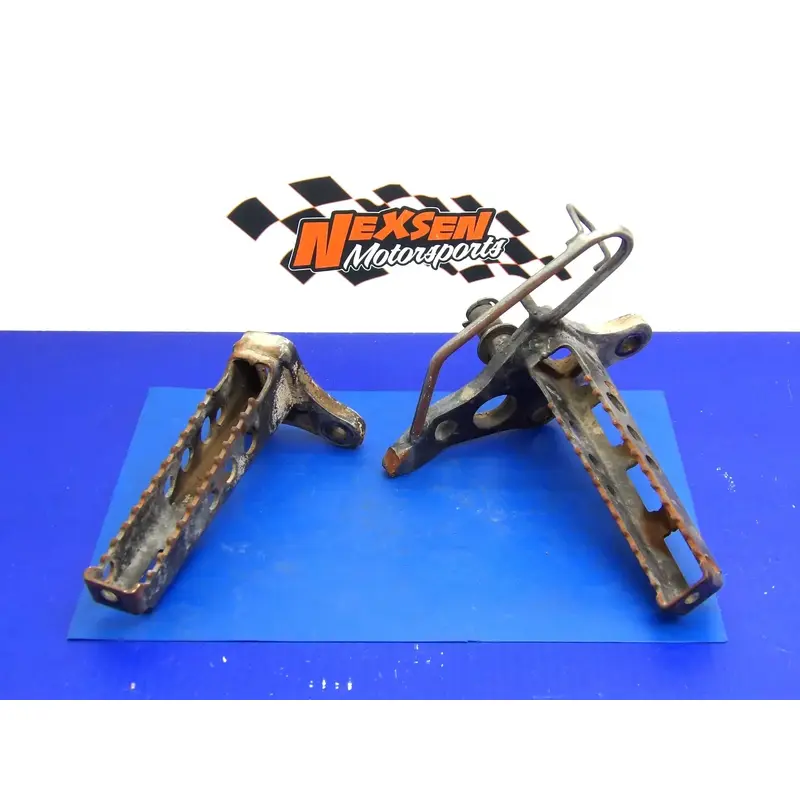1988 Yamaha Blaster Foot Rest Set 3JM-27411-01-00