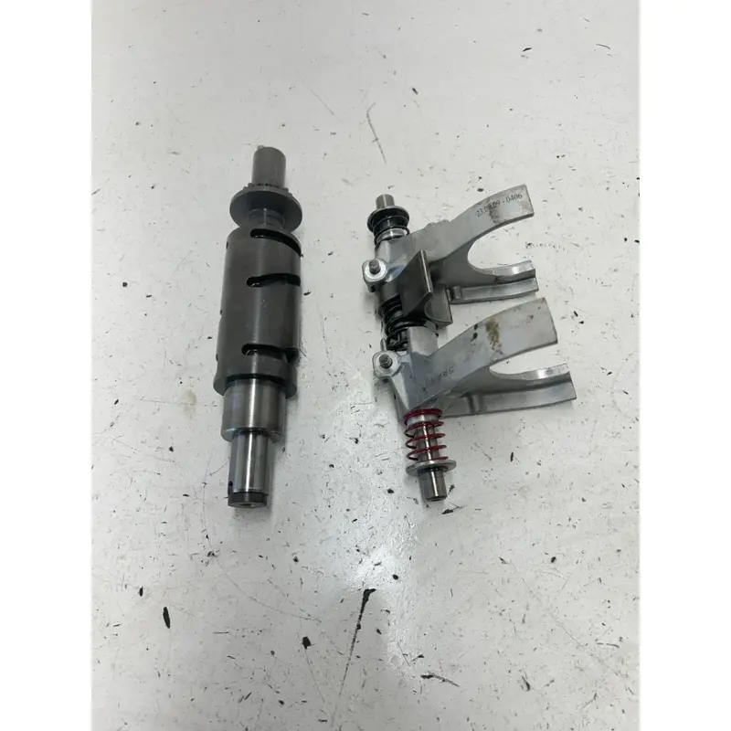 24 2024 Can-Am HD10 Defender Lonestar OEM Transmission Shift Forks Drum Assembly