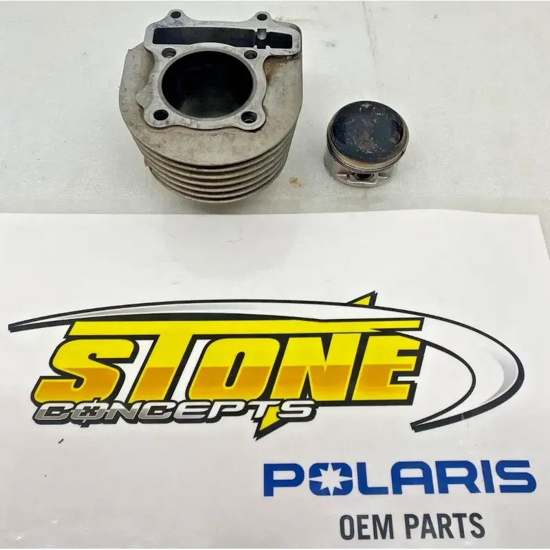Polaris RZR 170 RZR170 UTV Side By Side OEM Engine Motor Cylinder HEAD 0454832 E