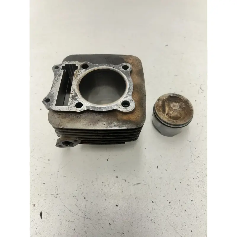 85 1985 Suzuki QuadSport Lt 230 S LT230S OEM Cyl Cylinder Head Jug Sleeve Piston