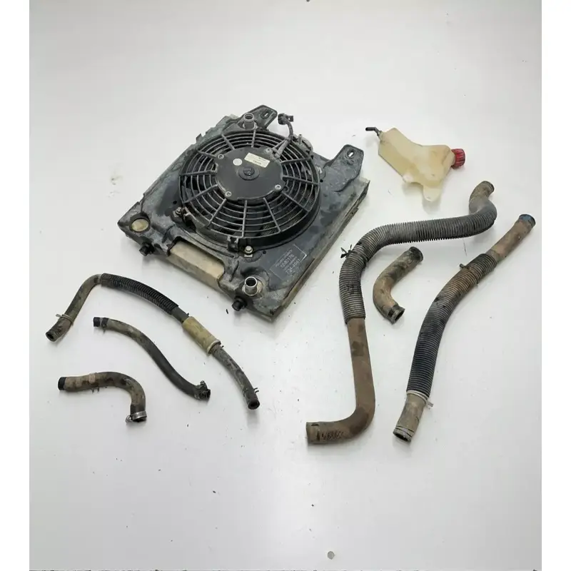 04 2004 Polaris Scrambler 500 4x4 OEM GOOD! Radiator Rad Fan Assembly Tubes Tank