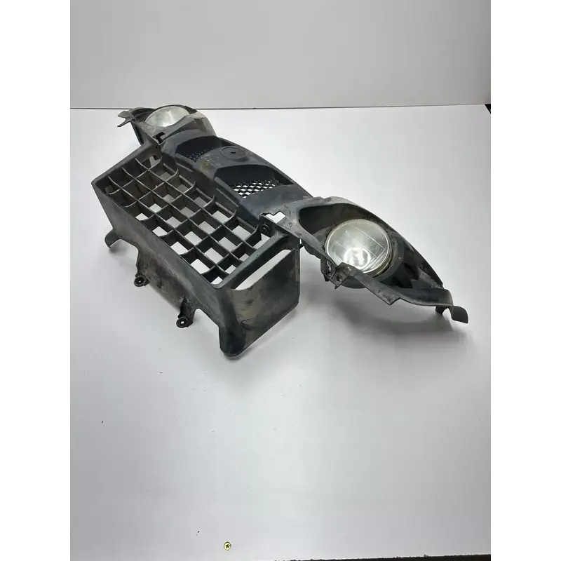 05 2005 Yamaha Kodiak 450 IRS 4x4 OEM Grill Grille Bumper Head Light Lights
