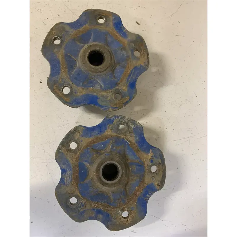 1988 Suzuki lt250r rear axle hubs