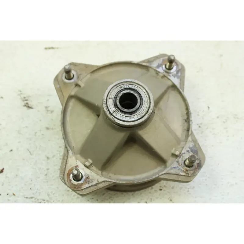 1986 Yamaha Moto 4 OEM Front Right Or Left Hub  B4466-23