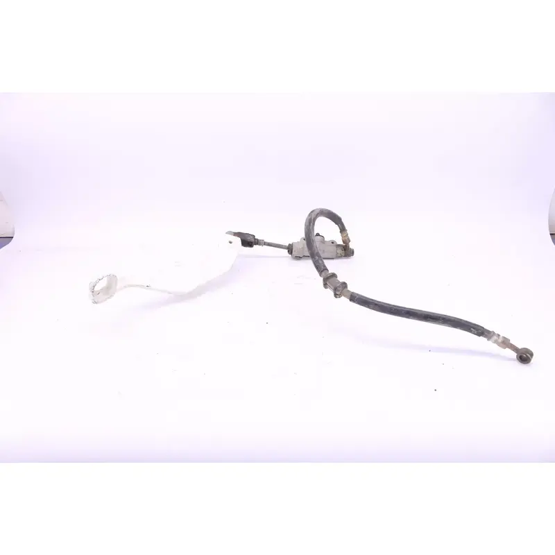 2003 Suzuki Quadsport Z400 Ltz400 2x4 Oem Rear Back Brake Master Cylinder p1972