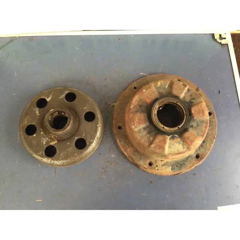 1985 Honda ATC110 ATC 110  Rear Back Brake Drum Assembly 43100-968-680