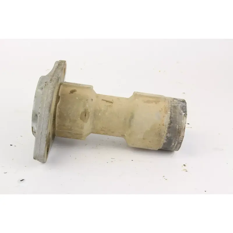 2004 Yamaha Raptor 660r Yfm660r Rear Back Axle Carrier Tube G3945