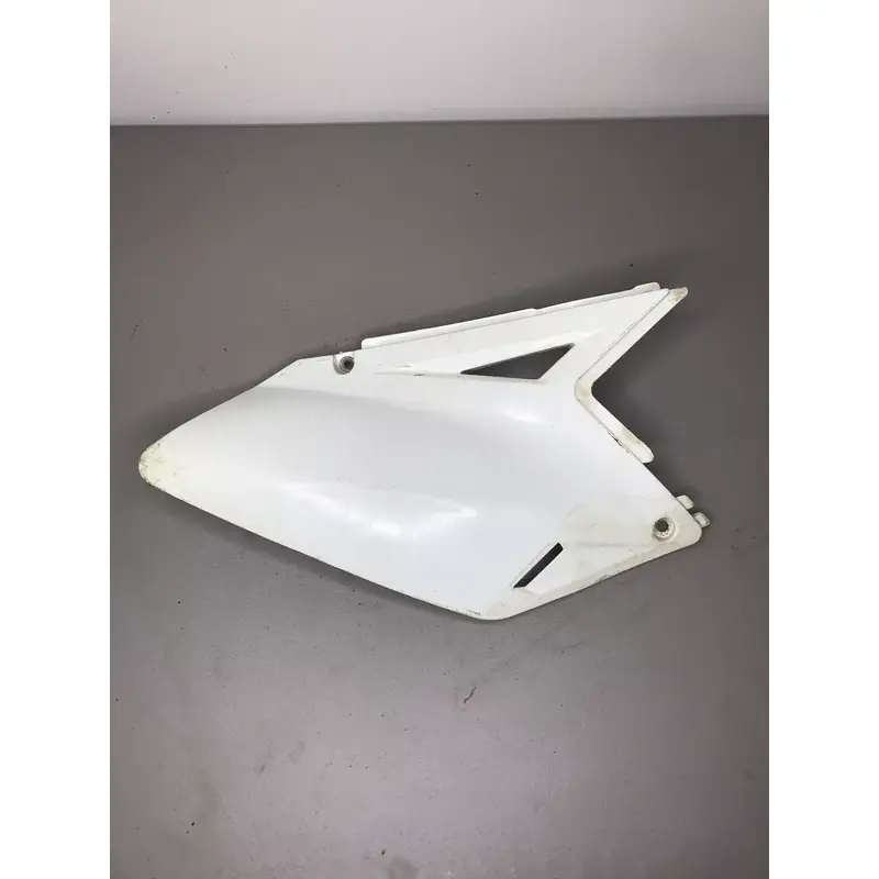 Rmz250 Right Rear Number Plate Plastics Fender Shroud 2007
