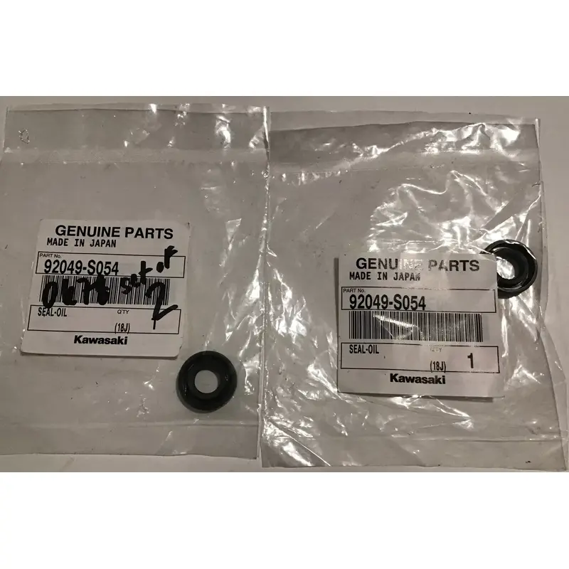 KAWASAKI OEM WATER PUMP OIL SEAL SEALS KLX400R KLX 400R KFX400 KSF400 SET OF 2