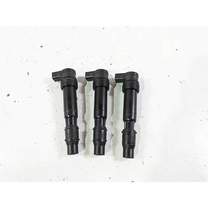 2023 Triumph Street Triple 765 RS Ignition Coils Stick Coil Set T1291504