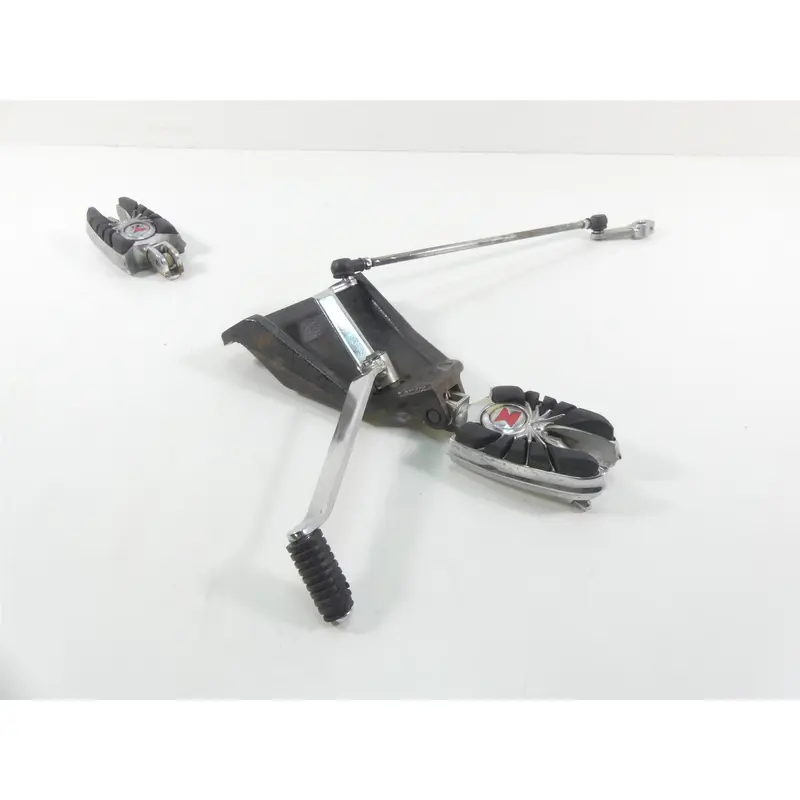 2007 Suzuki M109R VZR1800 Boulevard Left Rider Footpeg & Shifter 43521-48G01