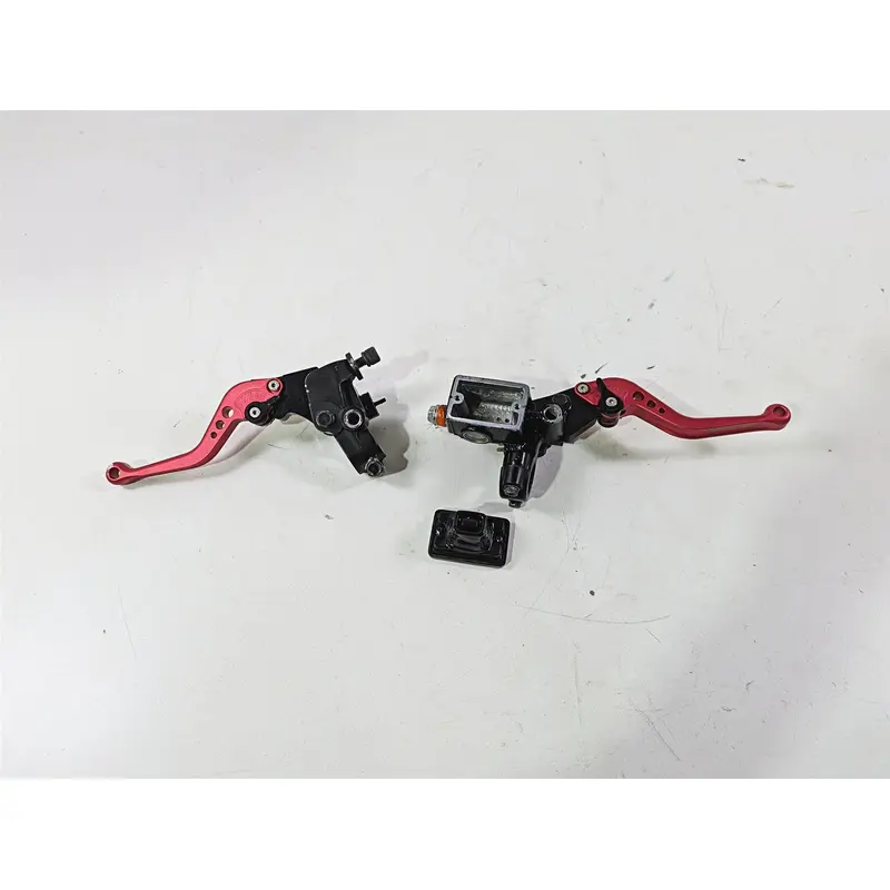2021 Kawasaki Z125 Pro  Front Brake Master Cylinder & Clutch Perch 43015-0680