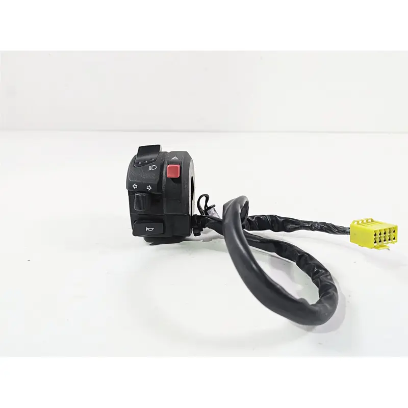 2006 Suzuki GSXR1000 K6 Left Hand Light Control Switch 37400-29G10 37400-29G12