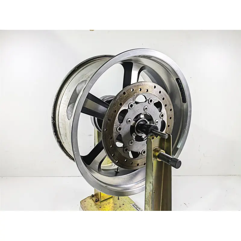 2012 Harley VRSCF Muscle V Rod Straight 18x8 Rear Wheel 40900169