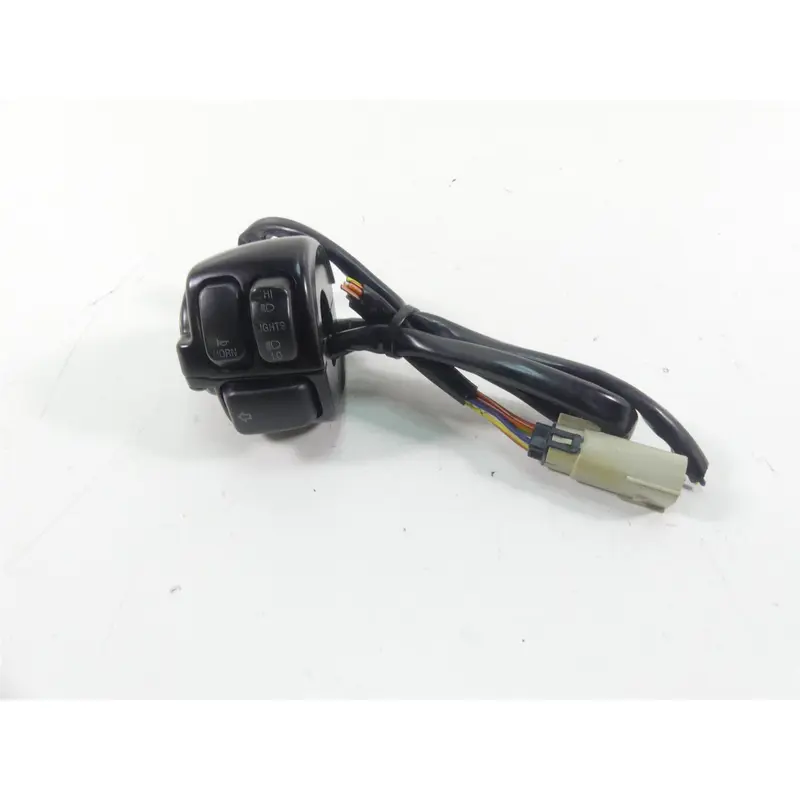 2011 Harley VRSCF Muscle Rod Left Hand Blinker Control Switch - Read 71682-06A