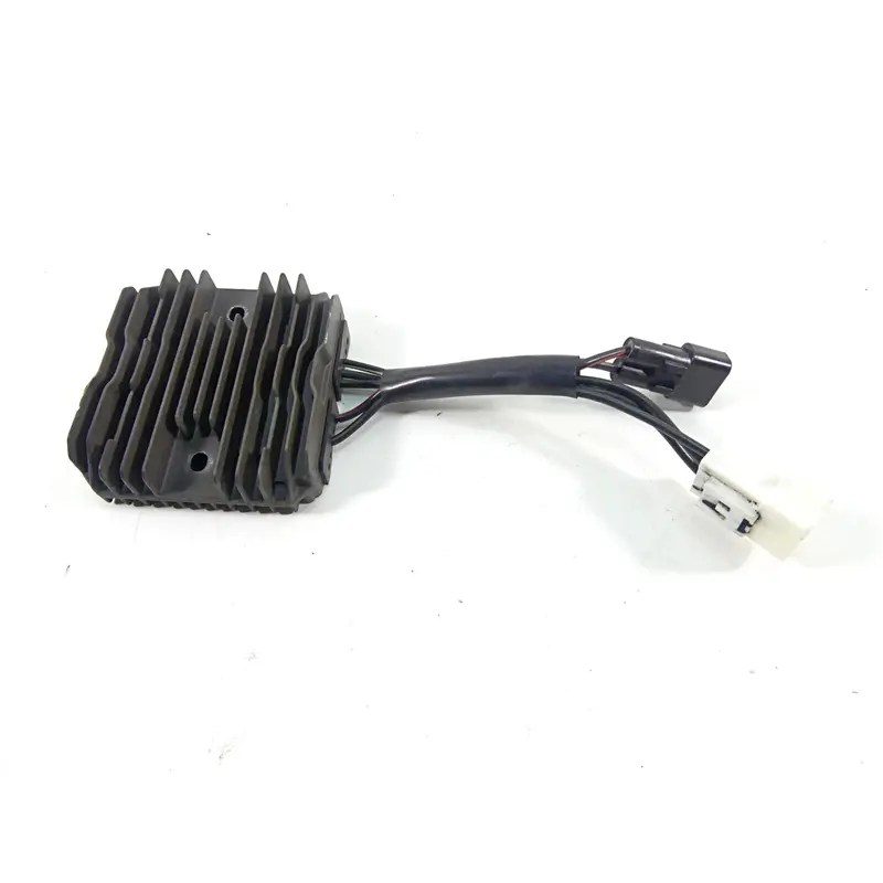 2008 Suzuki M109R VZR1800 Rectifier Voltage Regulator 32800-10G10
