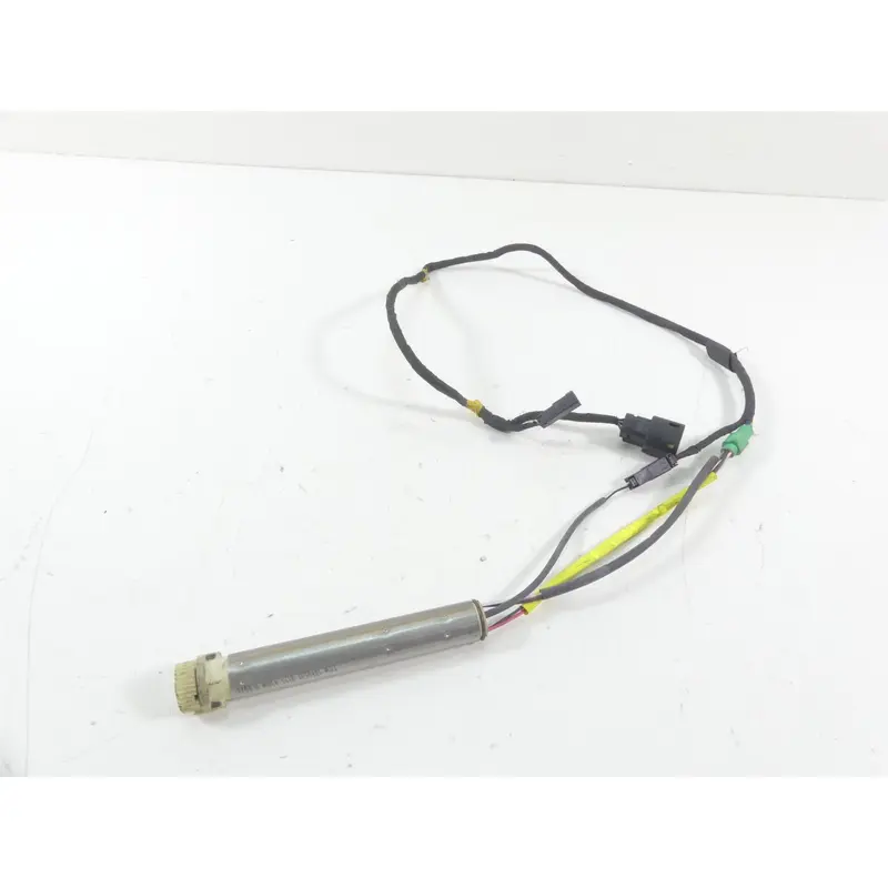 2014 Harley Touring FLHX Street Glide Ride by Wire Throttle Sensor 32305-08A