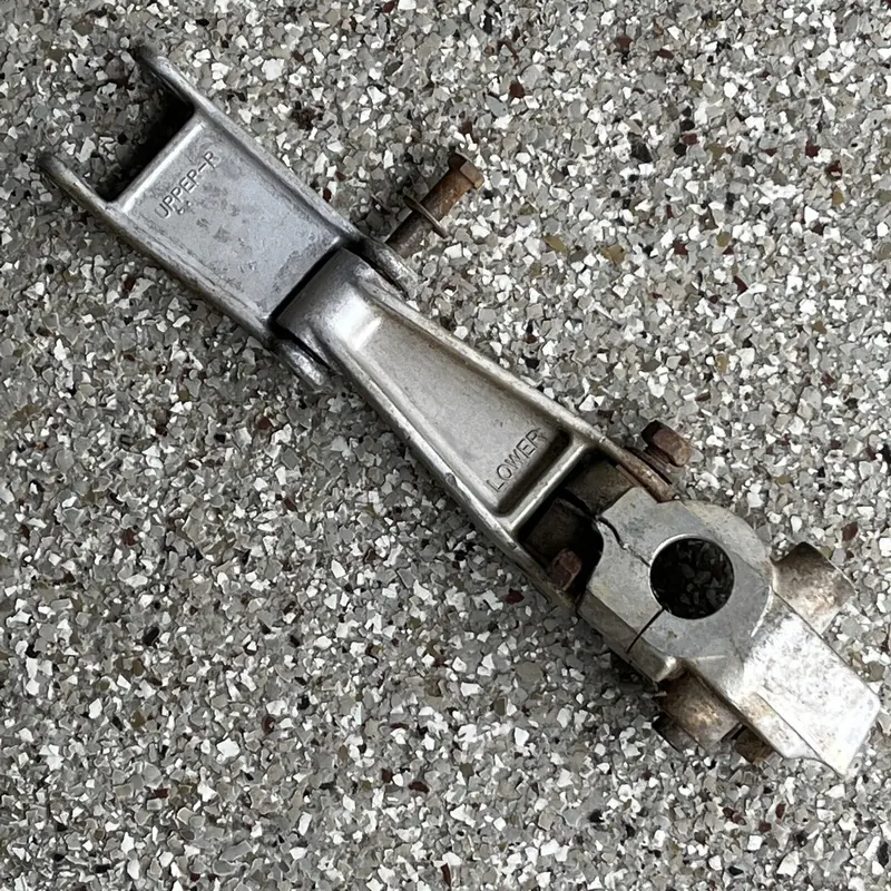 92 93 94 95 Yamaha Vmax Vmax4 750 800 Ski Front Upper Low Linkage Arm Bracket R