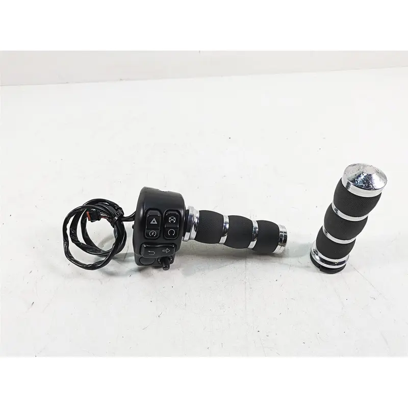 2020 Harley Touring FLHX Street Glide Right Control Switch Boom Box Gts 71500501