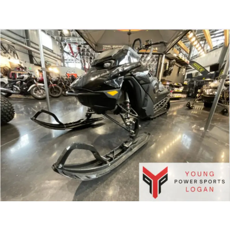 Summit Adrenaline with Edge Package 850 E-TEC 146 SS H_Alt Powder 2.