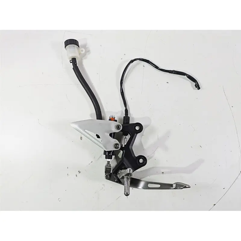 2023 Kawasaki EX400 Ninja Right Footpeg + Brake Lever Master Cylinder 35063-1408